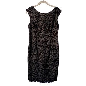 EUC Women’s Trina Turk Navy & Gold Shimmer Sheath Dress- Size 4